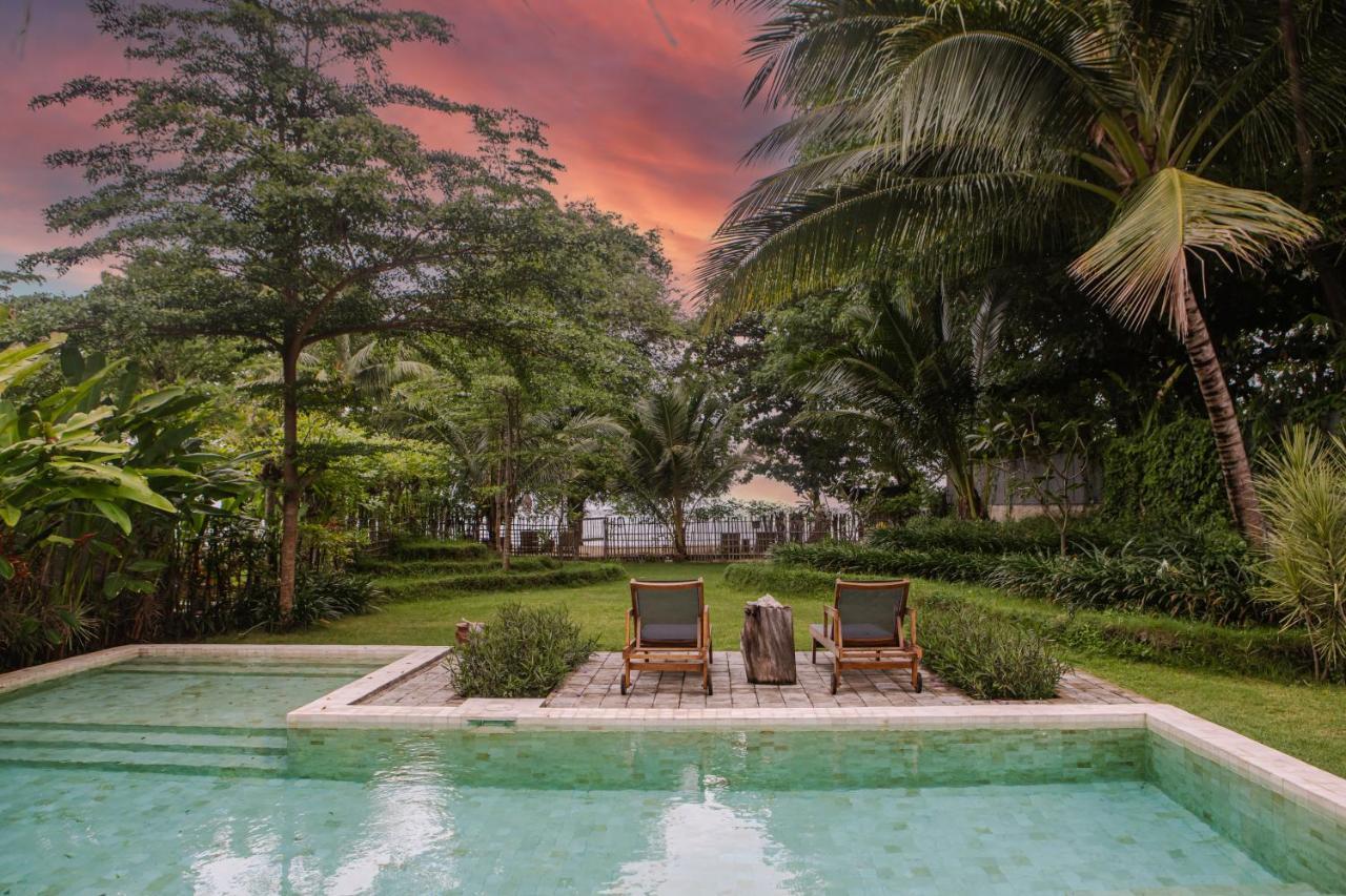 Beach Villas Lombok Tanjung  Buitenkant foto
